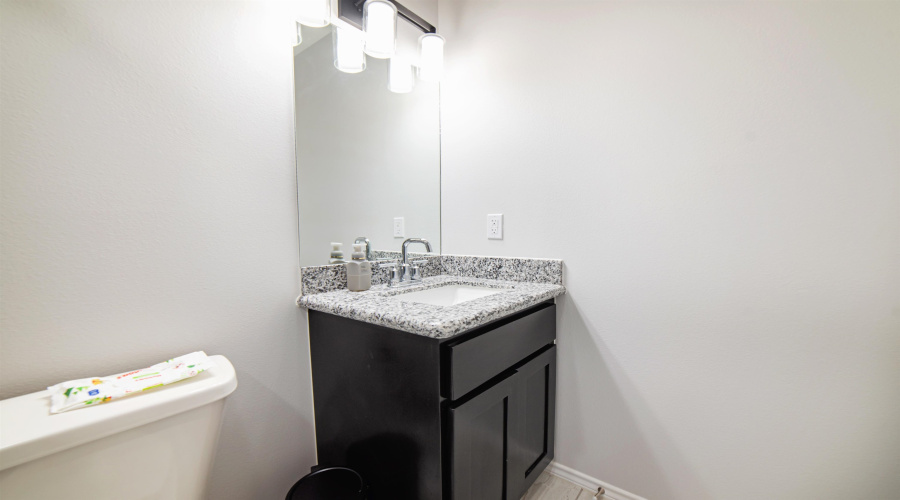 5405 Jersey Dr., LAREDO, Texas 78043, 4 Bedrooms Bedrooms, 6 Rooms Rooms,3 BathroomsBathrooms,Residential,For Rent,5405 Jersey Dr.,20254880