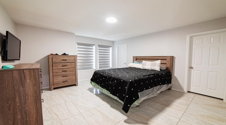 5405 Jersey Dr., LAREDO, Texas 78043, 4 Bedrooms Bedrooms, 6 Rooms Rooms,3 BathroomsBathrooms,Residential,For Rent,5405 Jersey Dr.,20254880