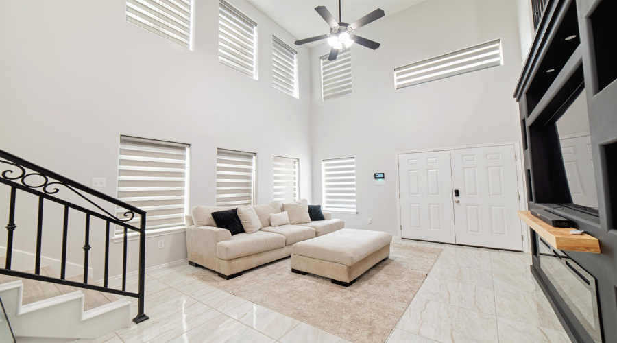 5405 Jersey Dr., LAREDO, Texas 78043, 4 Bedrooms Bedrooms, 6 Rooms Rooms,3 BathroomsBathrooms,Residential,For Rent,5405 Jersey Dr.,20254880