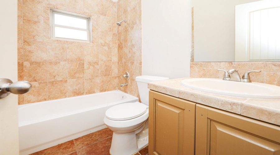 4221 Katiana Dr., LAREDO, Texas 78046, 3 Bedrooms Bedrooms, 6 Rooms Rooms,2 BathroomsBathrooms,Residential,For Sale,4221 Katiana Dr.,20254882