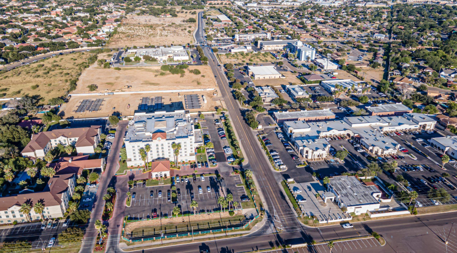 221 Calle Del Norte, Laredo, Texas 78041, ,Land,For Sale,221 Calle Del Norte,20254883