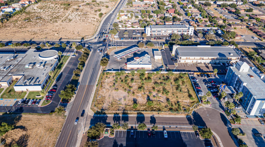 221 Calle Del Norte, Laredo, Texas 78041, ,Land,For Sale,221 Calle Del Norte,20254883