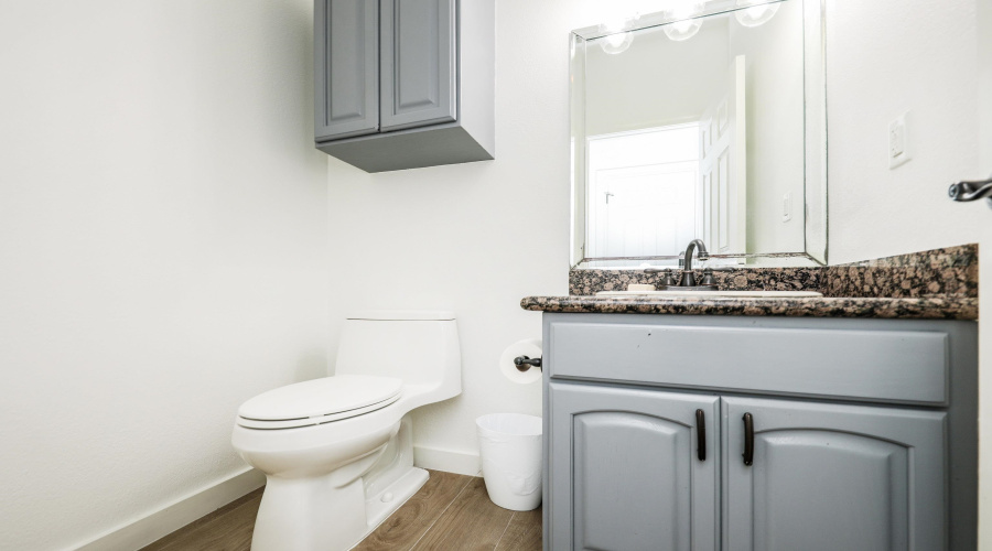 115 Coahuila Loop, LAREDO, Texas 78045, 5 Bedrooms Bedrooms, 9 Rooms Rooms,4 BathroomsBathrooms,Residential,For Rent,115 Coahuila Loop,20254885