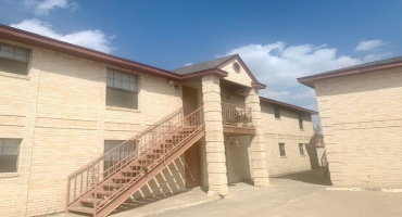 1502 San Pedro St, Laredo, Texas 78041, 2 Bedrooms Bedrooms, 4 Rooms Rooms,1 BathroomBathrooms,Residential,For Rent,1502 San Pedro St,20254886