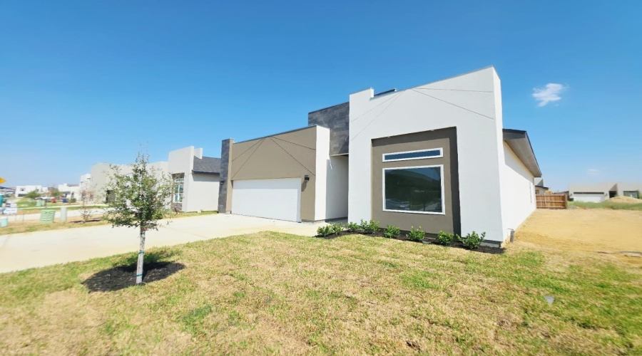 1708 Belgian Blue Lp., LAREDO, Texas 78046, 4 Bedrooms Bedrooms, 6 Rooms Rooms,2 BathroomsBathrooms,Residential,For Sale,1708 Belgian Blue Lp.,20254888