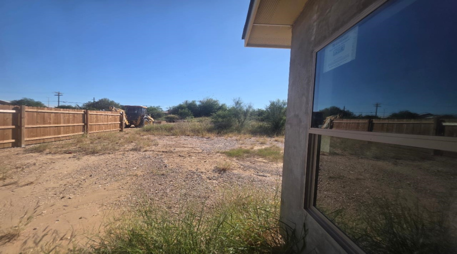 1709 Lomas Del Sur, LAREDO, Texas 78046, 4 Bedrooms Bedrooms, 6 Rooms Rooms,2 BathroomsBathrooms,Residential,For Sale,1709 Lomas Del Sur,20254889