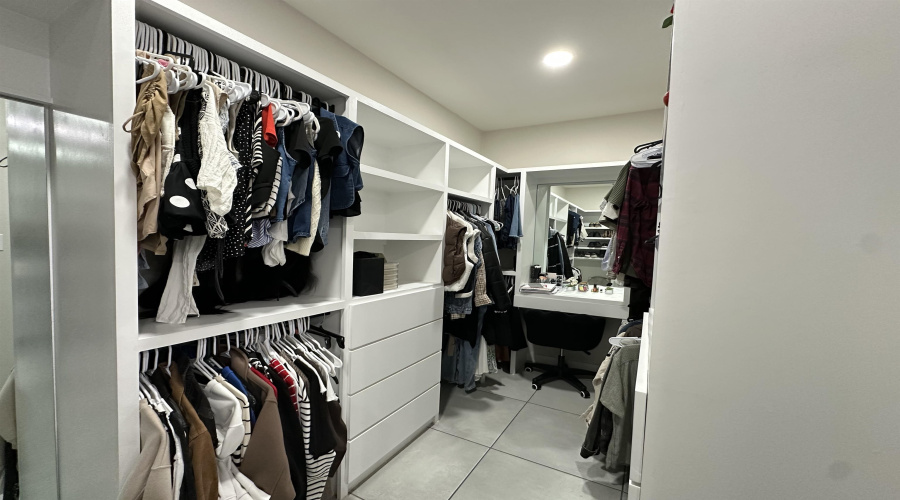 1717 Cordova Dr., Laredo, Texas 78046, 3 Bedrooms Bedrooms, 5 Rooms Rooms,2 BathroomsBathrooms,Residential,For Rent,1717 Cordova Dr.,20254890