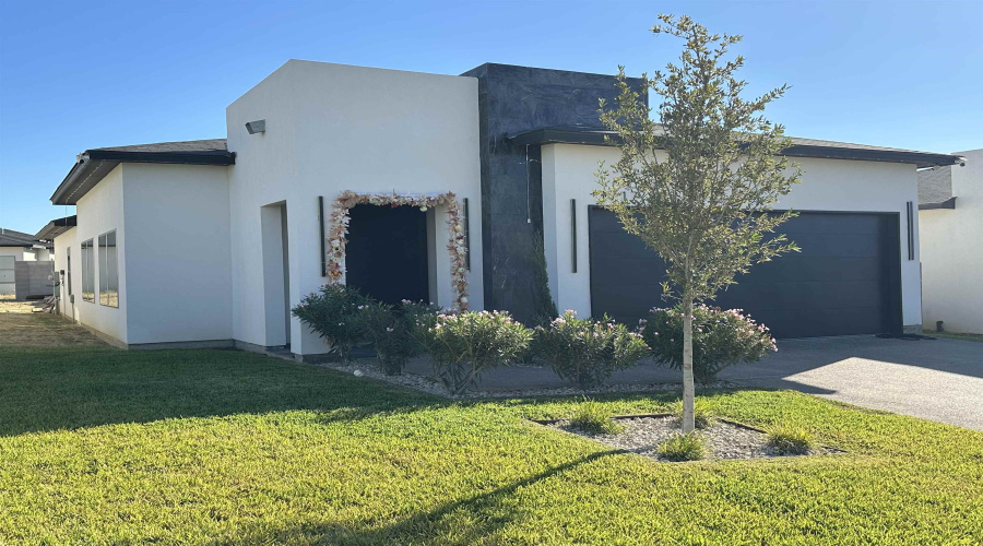 1717 Cordova Dr., Laredo, Texas 78046, 3 Bedrooms Bedrooms, 5 Rooms Rooms,2 BathroomsBathrooms,Residential,For Rent,1717 Cordova Dr.,20254890