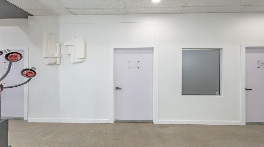 120 W Village Blvd, Laredo, Texas 78041, 1 Room Rooms,1 BathroomBathrooms,Commercial retail/office,For Rent,120 W Village Blvd,20254899