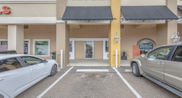 120 W Village Blvd, Laredo, Texas 78041, 1 Room Rooms,1 BathroomBathrooms,Commercial retail/office,For Rent,120 W Village Blvd,20254899 120 W Village Blvd, Laredo, Texas 78041, 1 Room Rooms,1 BathroomBathrooms,Commercial retail/office,For Rent,120 W Village Blvd,20254899
