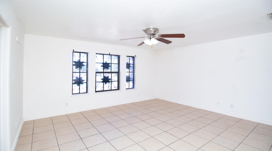 729 Bougainvillea St, Laredo, Texas 78046, ,Multi-family,For Sale,729 Bougainvillea St,20254908