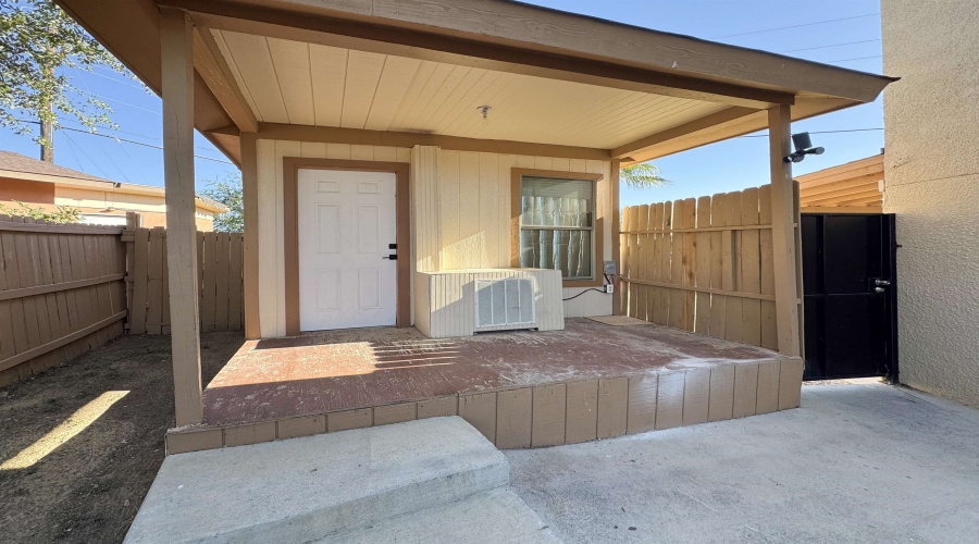 729 Bougainvillea St, Laredo, Texas 78046, ,Multi-family,For Sale,729 Bougainvillea St,20254908