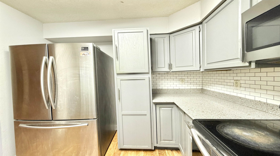 101 W Del Mar Blvd, LAREDO, Texas 78045, 3 Bedrooms Bedrooms, 5 Rooms Rooms,2 BathroomsBathrooms,Residential,For Rent,101 W Del Mar Blvd,20254892