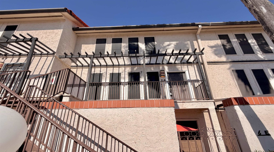 101 W Del Mar Blvd, LAREDO, Texas 78045, 3 Bedrooms Bedrooms, 5 Rooms Rooms,2 BathroomsBathrooms,Residential,For Rent,101 W Del Mar Blvd,20254892