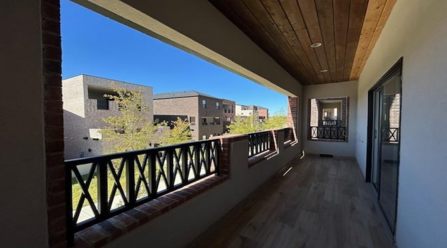 210 Veracruz Dr., Laredo, Texas 78045, 3 Bedrooms Bedrooms, 5 Rooms Rooms,2 BathroomsBathrooms,Residential,For Sale,210 Veracruz Dr.,20254894