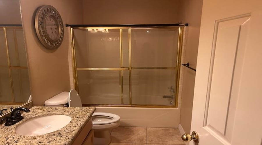 510 Shiloh Dr, LAREDO, Texas 78045-6703, 3 Bedrooms Bedrooms, 4 Rooms Rooms,2 BathroomsBathrooms,Residential,For Sale,510 Shiloh Dr,20254895