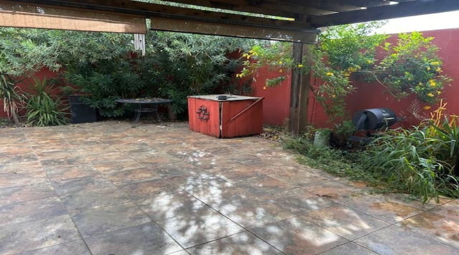 510 Shiloh Dr, LAREDO, Texas 78045-6703, 3 Bedrooms Bedrooms, 4 Rooms Rooms,2 BathroomsBathrooms,Residential,For Sale,510 Shiloh Dr,20254895