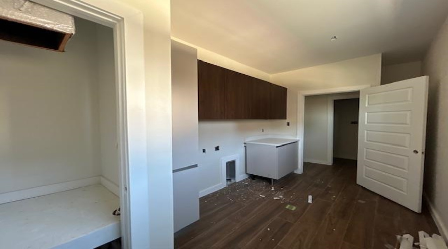 210 Veracruz Dr., Laredo, Texas 78045, 3 Bedrooms Bedrooms, 5 Rooms Rooms,2 BathroomsBathrooms,Residential,For Sale,210 Veracruz Dr.,20254896