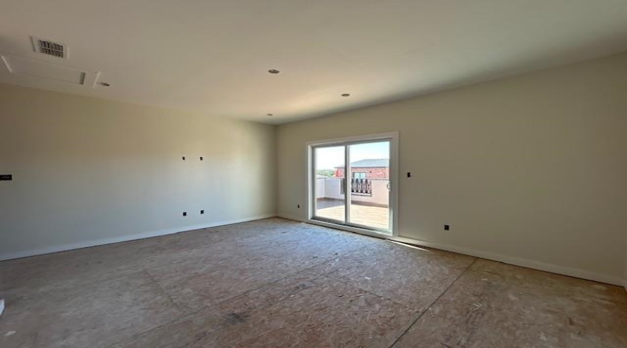 210 Veracruz Dr., Laredo, Texas 78045, 3 Bedrooms Bedrooms, 5 Rooms Rooms,2 BathroomsBathrooms,Residential,For Sale,210 Veracruz Dr.,20254896