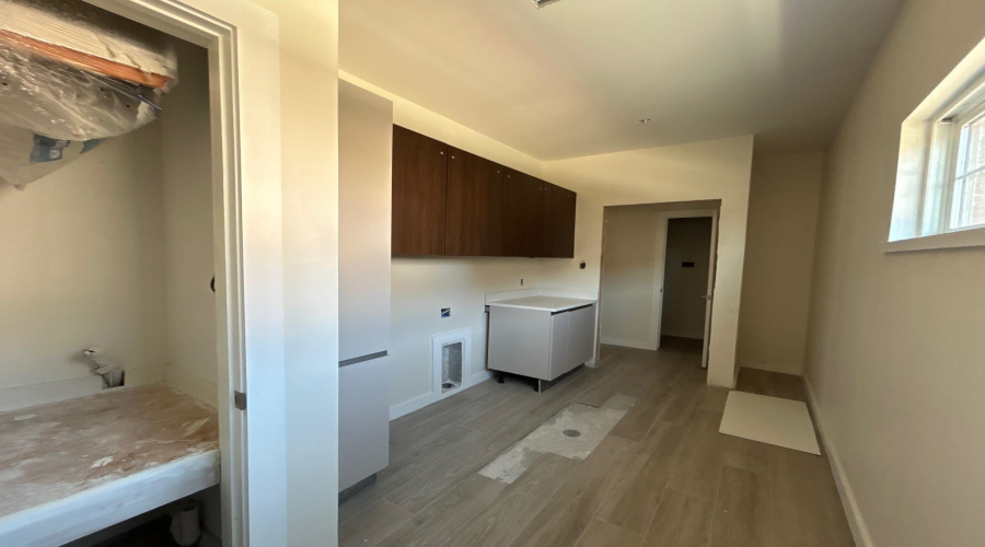 210 Veracruz Dr., Laredo, Texas 78045, 3 Bedrooms Bedrooms, 5 Rooms Rooms,2 BathroomsBathrooms,Residential,For Sale,210 Veracruz Dr.,20254897