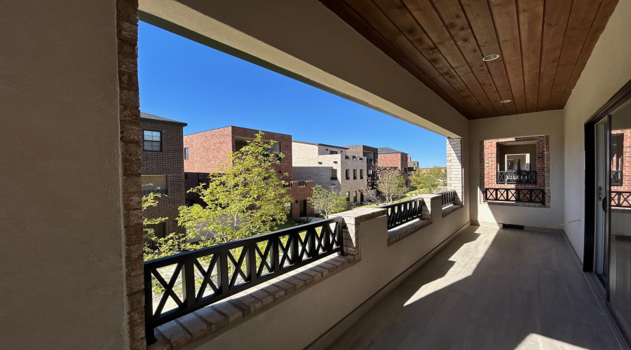 210 Veracruz Dr., Laredo, Texas 78045, 3 Bedrooms Bedrooms, 5 Rooms Rooms,2 BathroomsBathrooms,Residential,For Sale,210 Veracruz Dr.,20254897