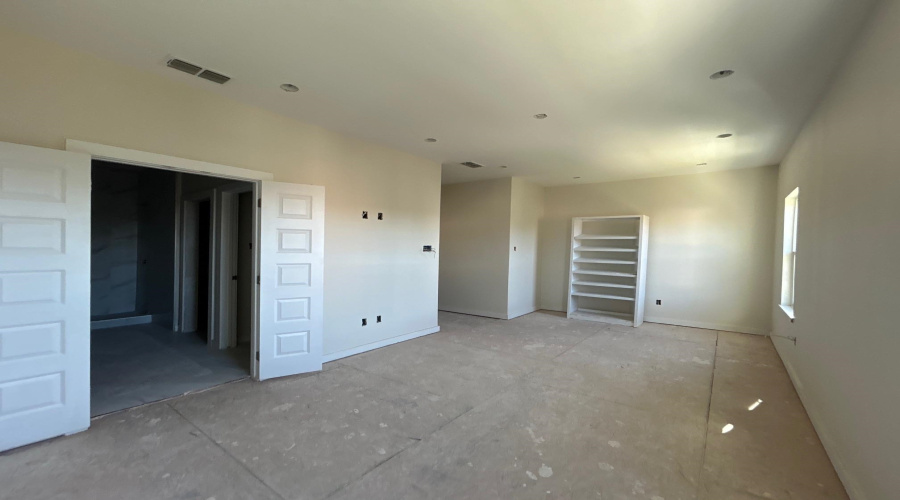 210 Veracruz Dr., Laredo, Texas 78045, 3 Bedrooms Bedrooms, 5 Rooms Rooms,2 BathroomsBathrooms,Residential,For Sale,210 Veracruz Dr.,20254897