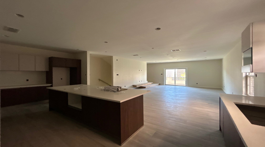 210 Veracruz Dr., Laredo, Texas 78045, 3 Bedrooms Bedrooms, 5 Rooms Rooms,2 BathroomsBathrooms,Residential,For Sale,210 Veracruz Dr.,20254897