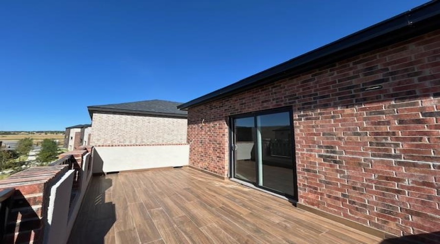 210 Veracruz Dr., Laredo, Texas 78045, 3 Bedrooms Bedrooms, 5 Rooms Rooms,2 BathroomsBathrooms,Residential,For Sale,210 Veracruz Dr.,20254898