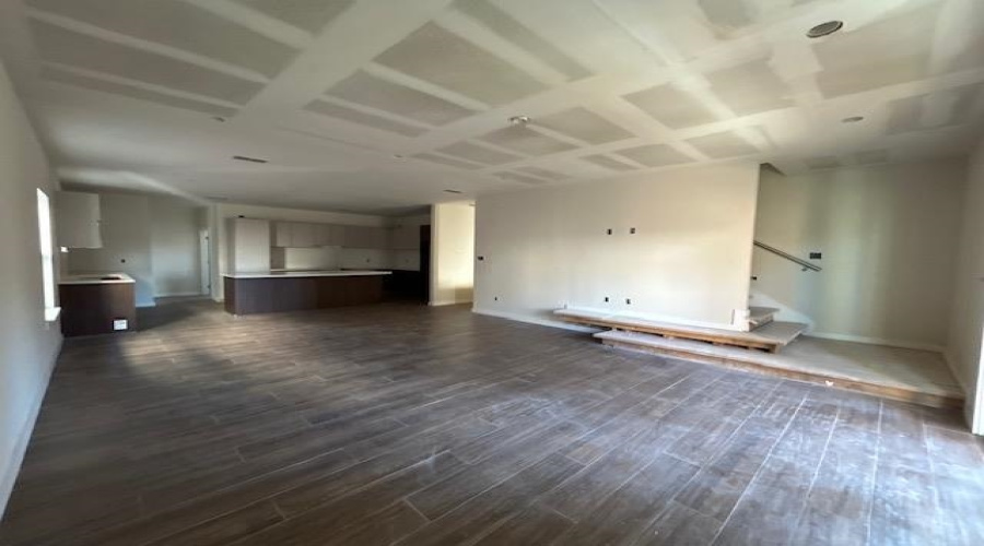 210 Veracruz Dr., Laredo, Texas 78045, 3 Bedrooms Bedrooms, 5 Rooms Rooms,2 BathroomsBathrooms,Residential,For Sale,210 Veracruz Dr.,20254898