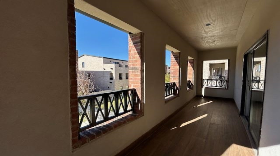 210 Veracruz Dr., Laredo, Texas 78045, 3 Bedrooms Bedrooms, 5 Rooms Rooms,2 BathroomsBathrooms,Residential,For Sale,210 Veracruz Dr.,20254898