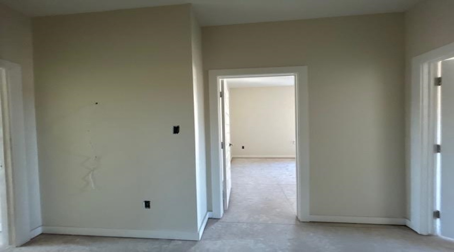 210 Veracruz Dr., Laredo, Texas 78045, 3 Bedrooms Bedrooms, 5 Rooms Rooms,2 BathroomsBathrooms,Residential,For Sale,210 Veracruz Dr.,20254900