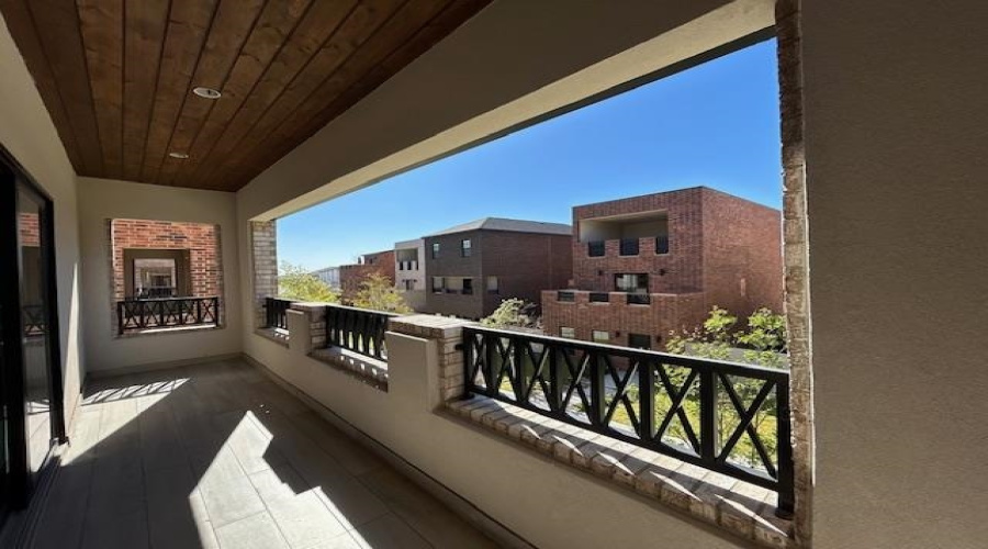 210 Veracruz Dr., Laredo, Texas 78045, 3 Bedrooms Bedrooms, 5 Rooms Rooms,2 BathroomsBathrooms,Residential,For Sale,210 Veracruz Dr.,20254900