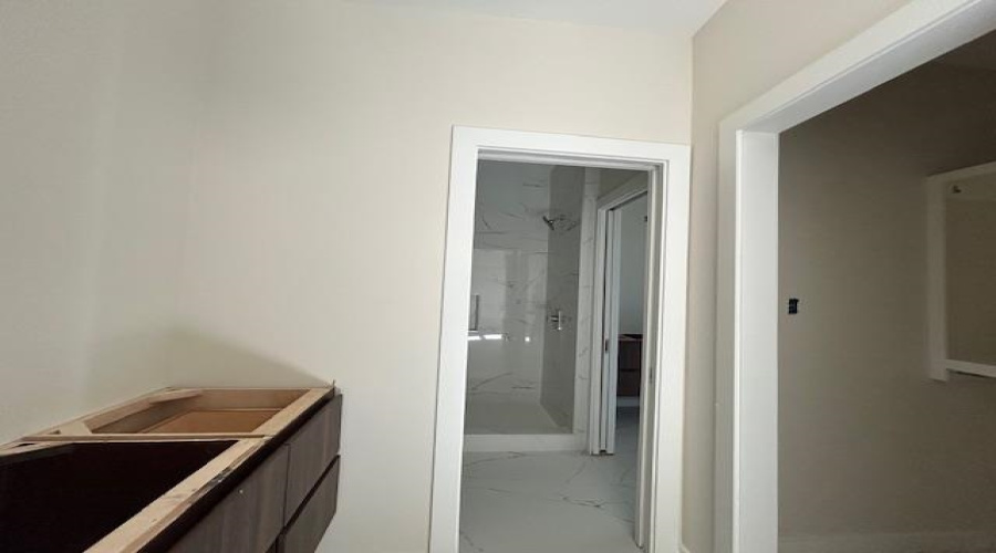 210 Veracruz Dr., Laredo, Texas 78045, 3 Bedrooms Bedrooms, 5 Rooms Rooms,2 BathroomsBathrooms,Residential,For Sale,210 Veracruz Dr.,20254901