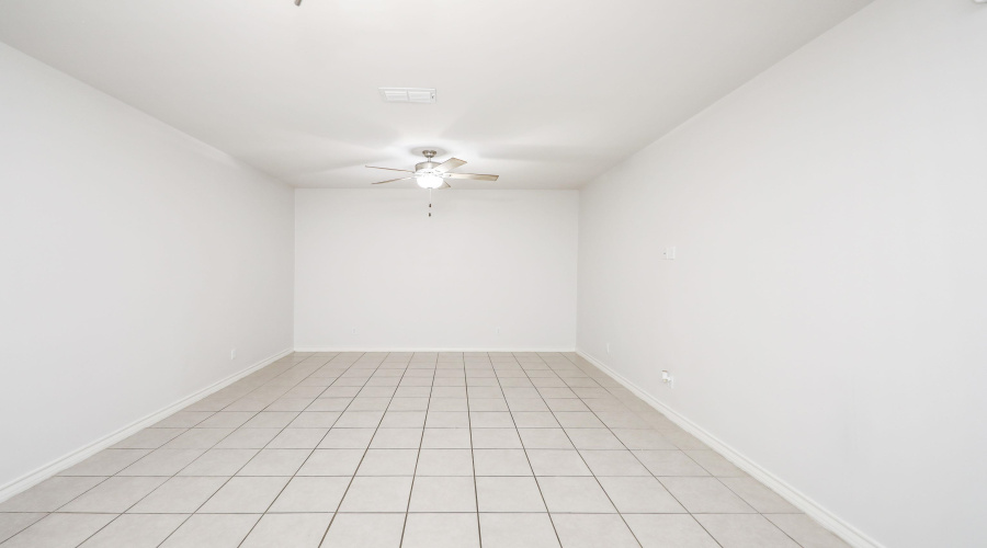 1511 Don Camilo Blvd, Laredo, Texas 78046, 2 Bedrooms Bedrooms, 4 Rooms Rooms,2 BathroomsBathrooms,Residential,For Rent,1511 Don Camilo Blvd,20254903