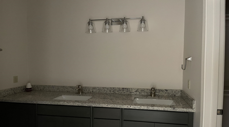 6908 Molinos Dr, Laredo, Texas 78046, 3 Bedrooms Bedrooms, 5 Rooms Rooms,2 BathroomsBathrooms,Residential,For Sale,6908 Molinos Dr,20254904