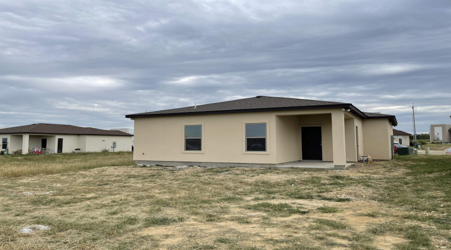 6908 Molinos Dr, Laredo, Texas 78046, 3 Bedrooms Bedrooms, 5 Rooms Rooms,2 BathroomsBathrooms,Residential,For Sale,6908 Molinos Dr,20254904