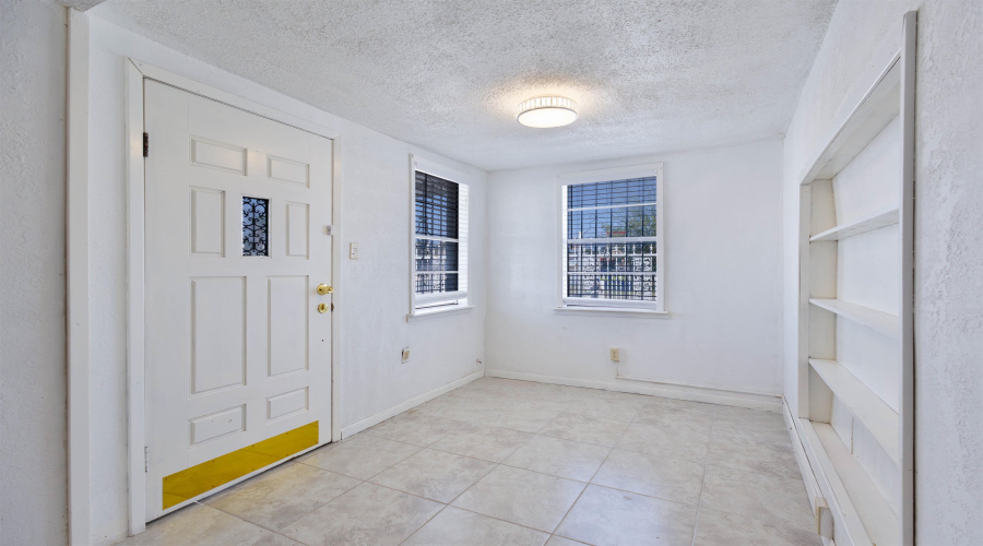 2519 Jaime Zapata Memorial Hwy, Laredo, Texas 78043, 2 Bedrooms Bedrooms, 4 Rooms Rooms,1 BathroomBathrooms,Residential,For Sale,2519 Jaime Zapata Memorial Hwy,20254910