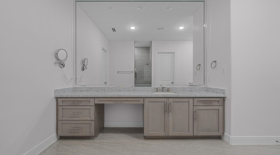 3717 Josefina Dr, LAREDO, Texas 78041, 4 Bedrooms Bedrooms, 8 Rooms Rooms,4 BathroomsBathrooms,Residential,For Sale,3717 Josefina Dr,20254912