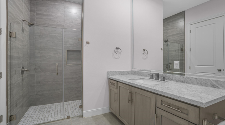 3717 Josefina Dr, LAREDO, Texas 78041, 4 Bedrooms Bedrooms, 8 Rooms Rooms,4 BathroomsBathrooms,Residential,For Sale,3717 Josefina Dr,20254912