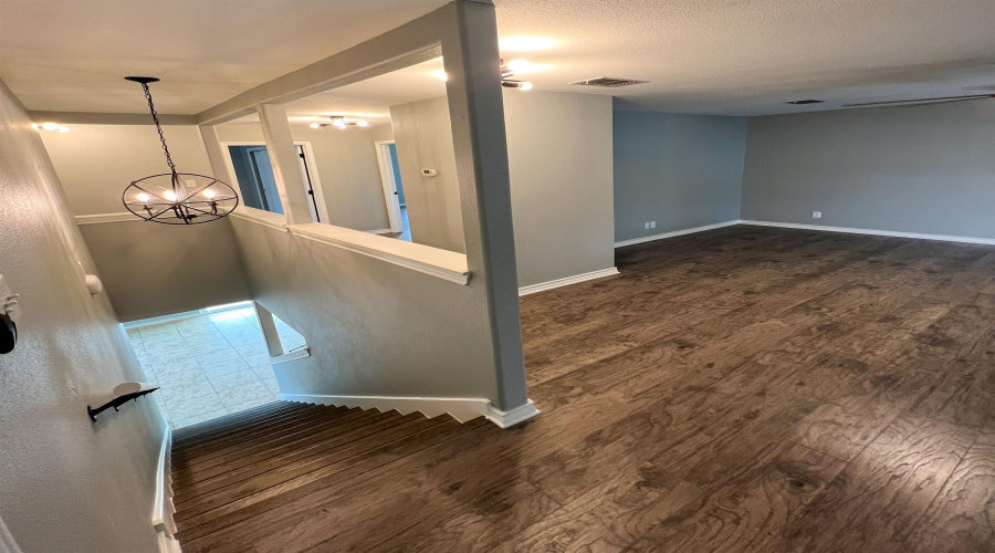 710 Starling Creek Lp, Laredo, Texas 78045, 4 Bedrooms Bedrooms, 8 Rooms Rooms,2 BathroomsBathrooms,Residential,For Rent,710 Starling Creek Lp,20254914