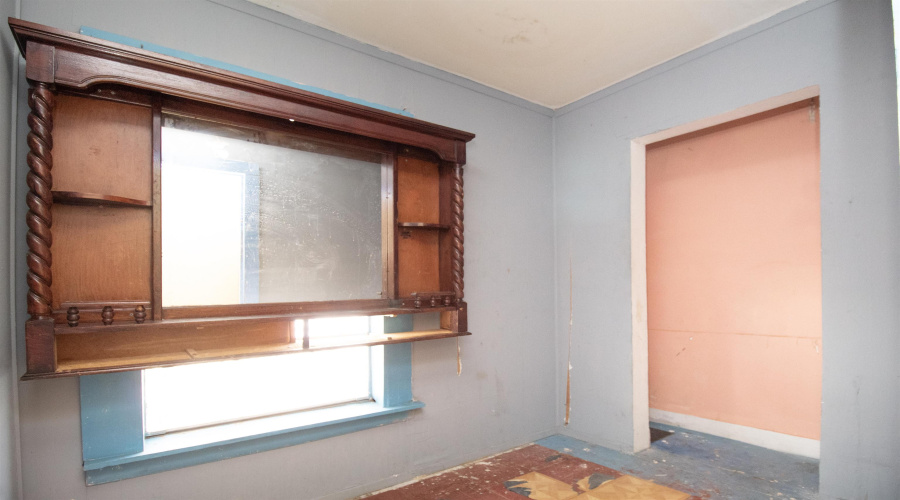 515 E Kearney St, Laredo, Texas 78040, 2 Bedrooms Bedrooms, 6 Rooms Rooms,2 BathroomsBathrooms,Residential,For Sale,515 E Kearney St,20254916