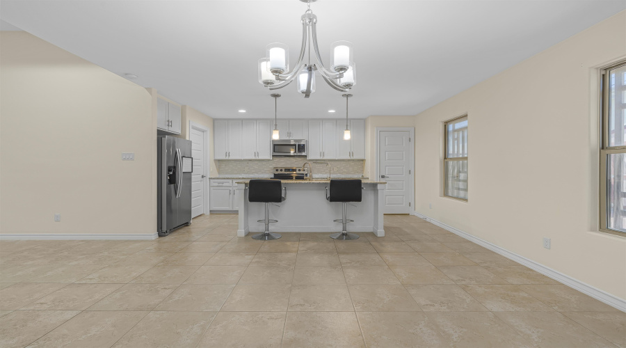 902 La Rosita, Laredo, Texas 78046, 3 Bedrooms Bedrooms, 5 Rooms Rooms,2 BathroomsBathrooms,Residential,For Sale,902 La Rosita,20254918