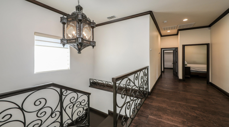 402 Manor Rd, Laredo, Texas 78041, 4 Bedrooms Bedrooms, 10 Rooms Rooms,4 BathroomsBathrooms,Residential,For Sale,402 Manor Rd,20254919