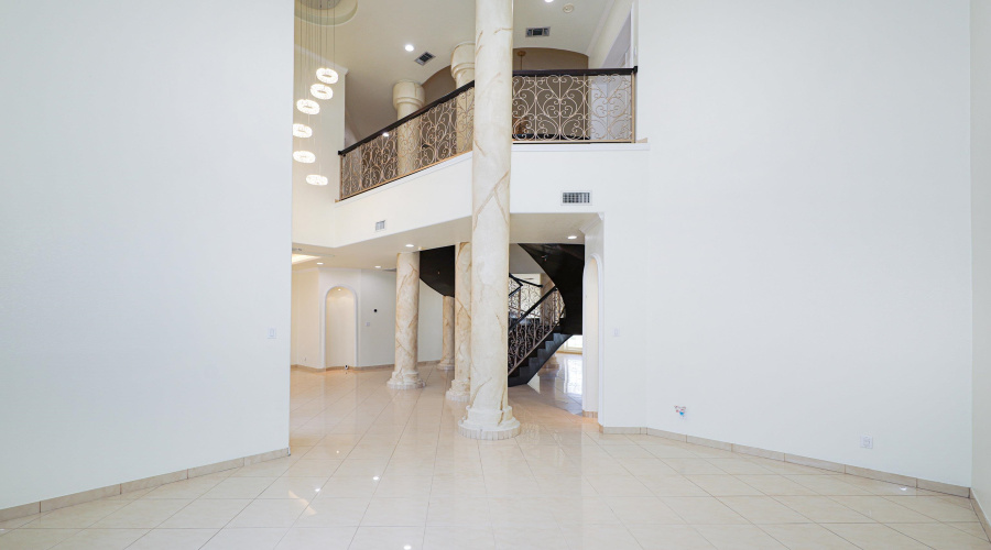 314 Bordeaux Dr, Laredo, Texas 78041, 4 Bedrooms Bedrooms, 11 Rooms Rooms,4 BathroomsBathrooms,Residential,For Sale,314 Bordeaux Dr,20254920