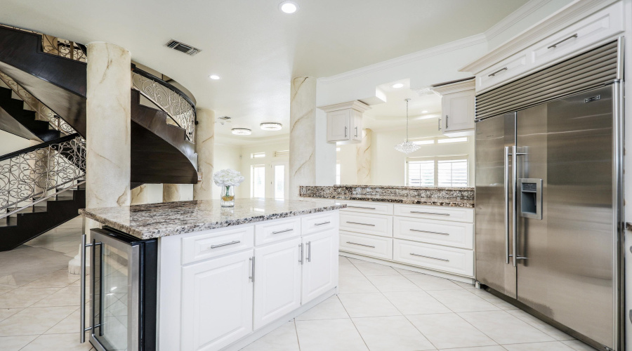 314 Bordeaux Dr, Laredo, Texas 78041, 4 Bedrooms Bedrooms, 11 Rooms Rooms,4 BathroomsBathrooms,Residential,For Sale,314 Bordeaux Dr,20254920