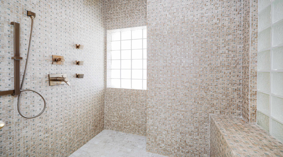 314 Bordeaux Dr, Laredo, Texas 78041, 4 Bedrooms Bedrooms, 11 Rooms Rooms,4 BathroomsBathrooms,Residential,For Sale,314 Bordeaux Dr,20254920