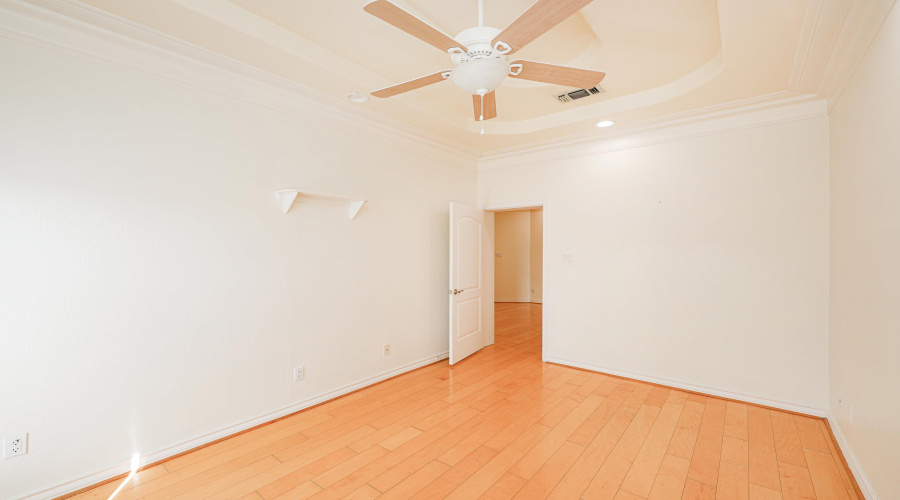 314 Bordeaux Dr, Laredo, Texas 78041, 4 Bedrooms Bedrooms, 11 Rooms Rooms,4 BathroomsBathrooms,Residential,For Sale,314 Bordeaux Dr,20254920