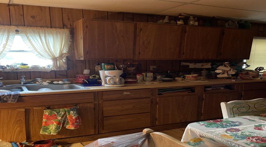 220 School Tx., Benavides, Texas 78341, 3 Bedrooms Bedrooms, 5 Rooms Rooms,2 BathroomsBathrooms,Residential,For Sale,220 School Tx.,20254924