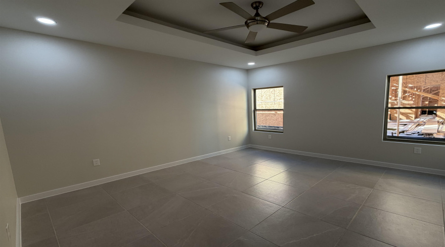 1018 Noyola Loop, Laredo, Texas 78046, 4 Bedrooms Bedrooms, 6 Rooms Rooms,2 BathroomsBathrooms,Residential,For Sale,1018 Noyola Loop,20254928