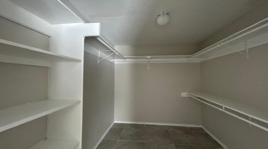 1011 Sapphire Ct, Laredo, Texas 78045, 3 Bedrooms Bedrooms, 7 Rooms Rooms,2 BathroomsBathrooms,Residential,For Rent,1011 Sapphire Ct,20254930